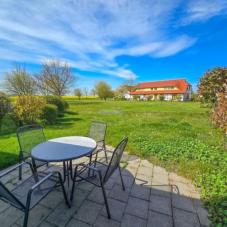 Feriendorf Rugana - Komfort Appartement Mit 1 Schlafzimmern Und Terrasse D29 Dranske Buitenkant foto