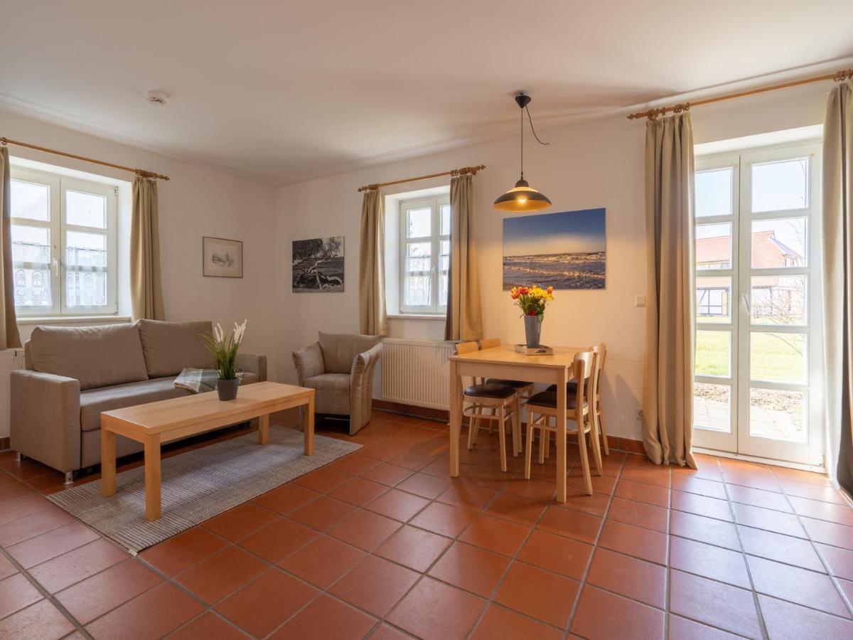 Feriendorf Rugana - Komfort Appartement Mit 1 Schlafzimmern Und Terrasse D29 Dranske Buitenkant foto